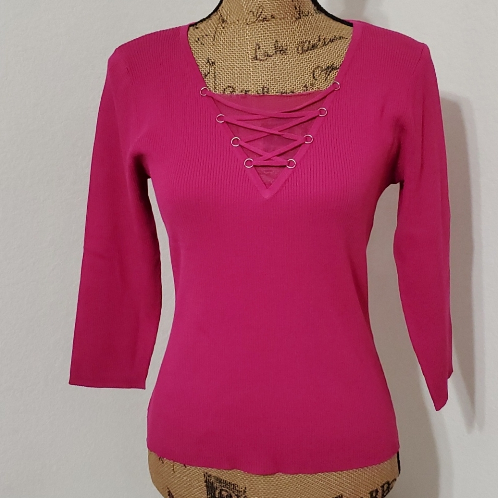 SILKS Barbie pink lace tie detailed neck Stretch Med 3/4 length sleeve
